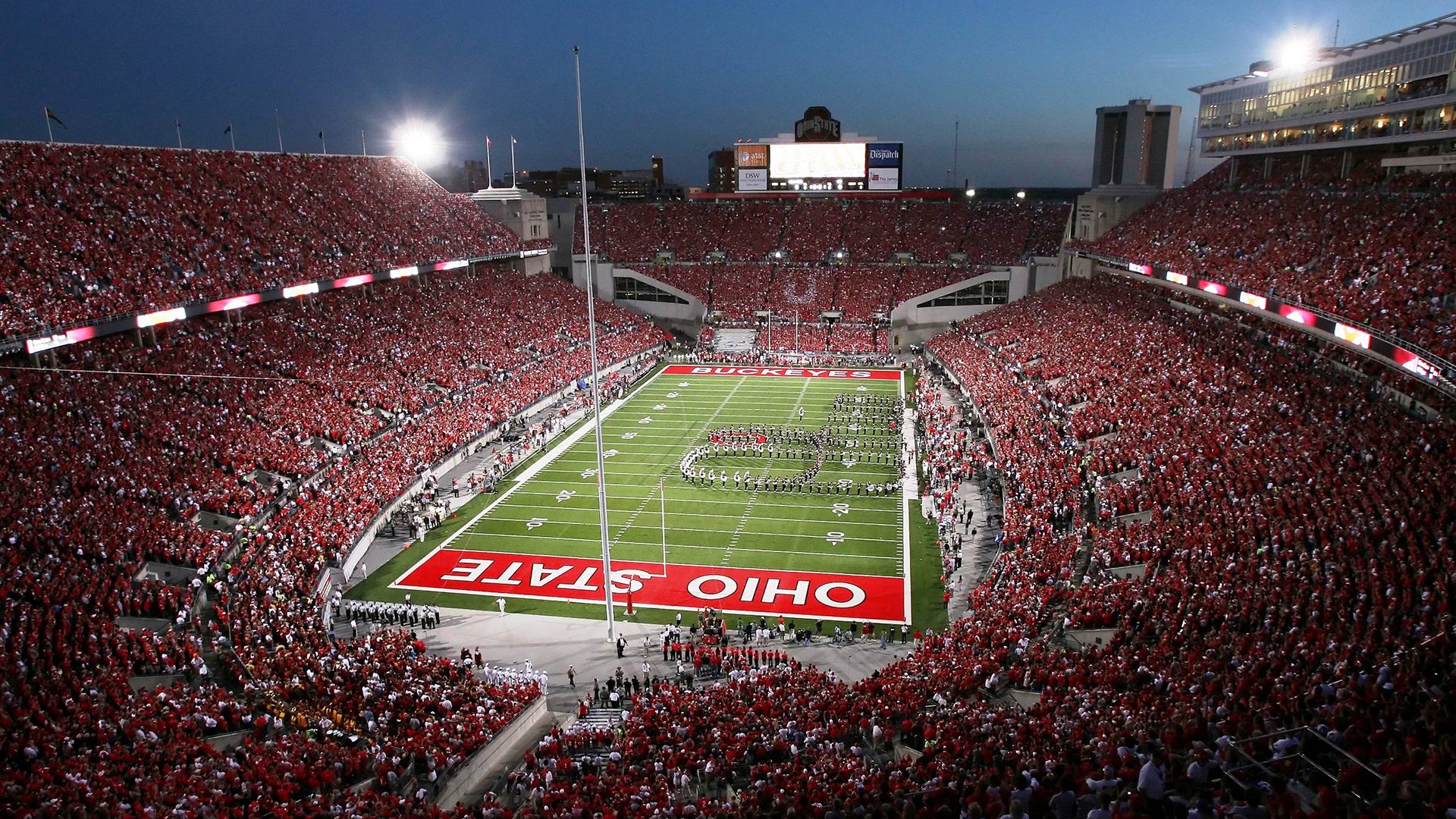 开云官方app入口-跨界竞技场，当公牛碾压掘金，英格拉姆在德甲争冠战接管比赛