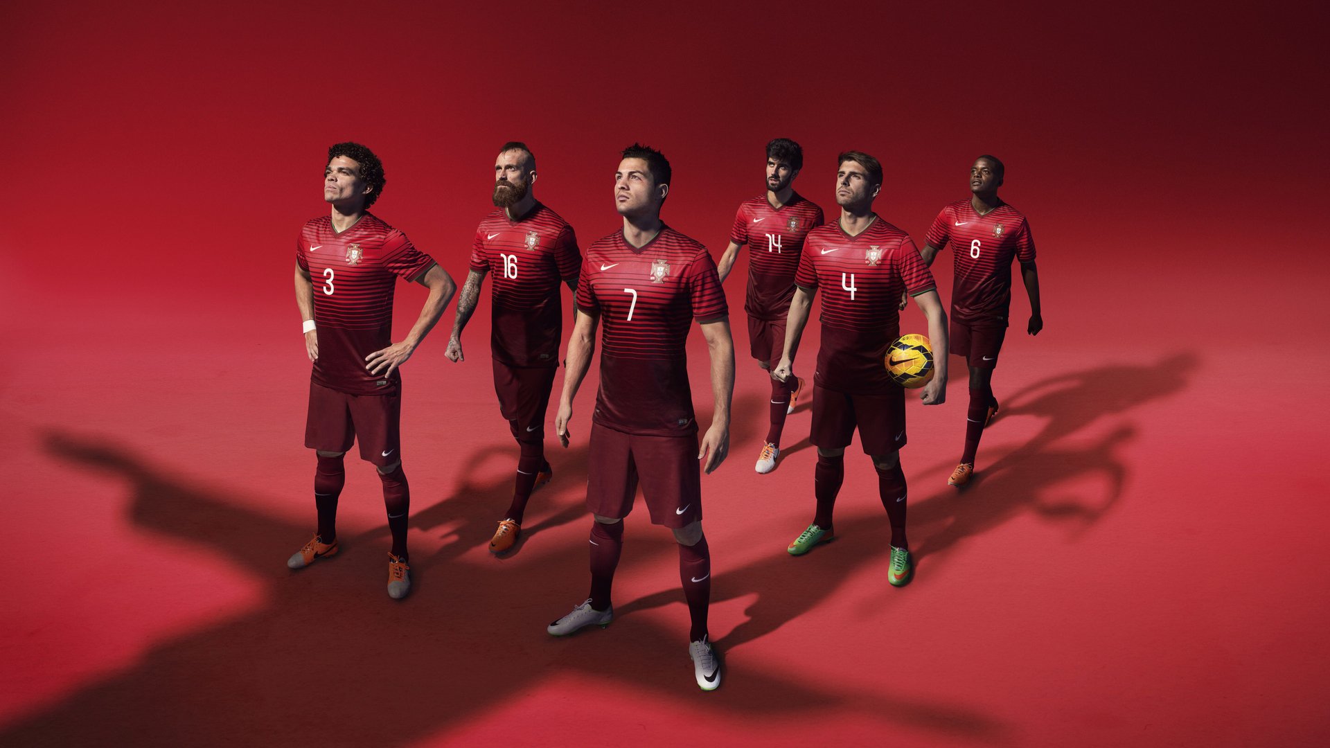 德甲争冠战焦点战,尼克斯横扫雄鹿,体育之夜的激情交响