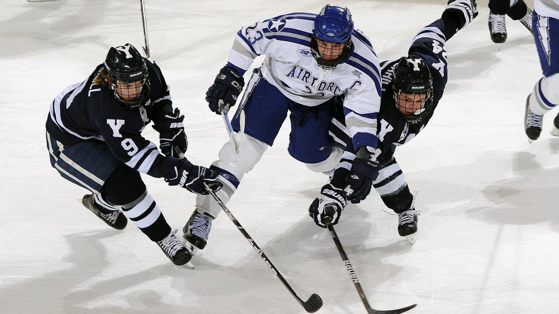 绝杀与惊艳，皮亚斯特里驾驭阿斯顿马丁，改写F1索伯时代